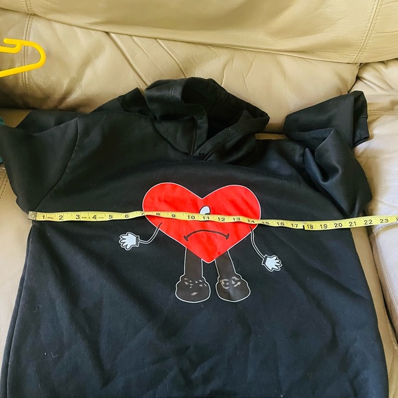 Beautiful sweatshirt - Picture 4 of 8